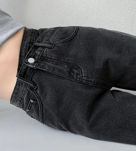 Chic High-Waist Wide Leg Jeans