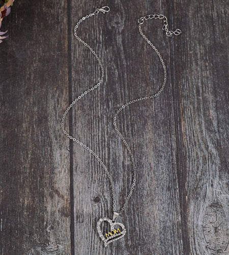 Alloy Inlaid Zircon Heart Pendant Necklace